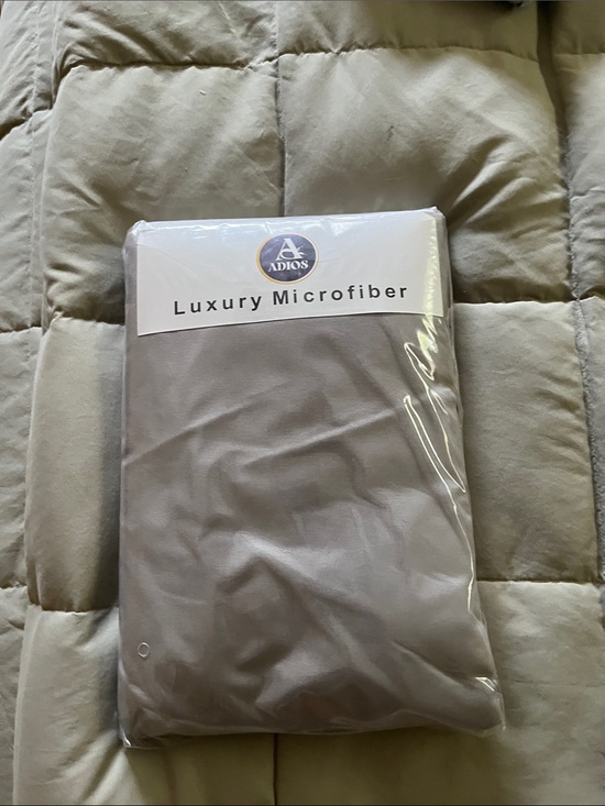 Other - Adios Luxury Microfiber deep pocket  Sheet  in Gray